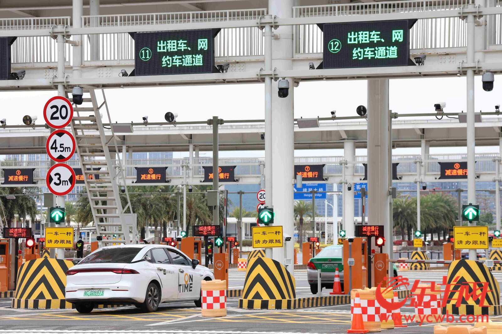 1709285669656953.jpg GetAttachment.jpg