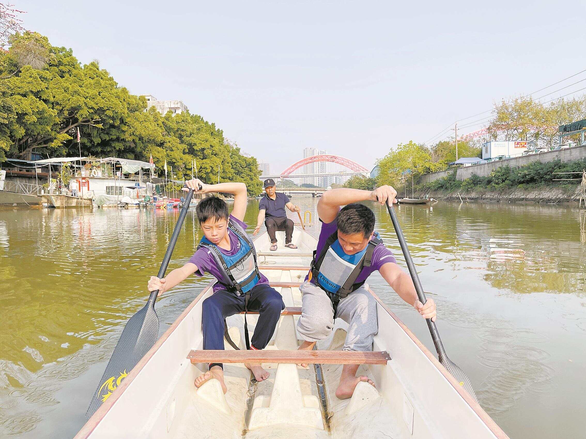 池树豪和儿子 受访者提供 池树豪和儿子 受访者提供
